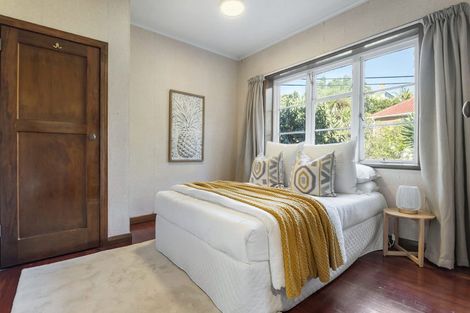 Photo of property in 9e Kerr Street, Devonport, Auckland, 0624