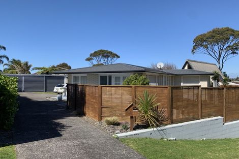 Photo of property in 12 Bay Street, Matua, Tauranga, 3110