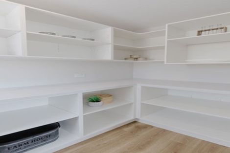 Photo of property in 19b Silverwood Lane, Leamington, Cambridge, 3495