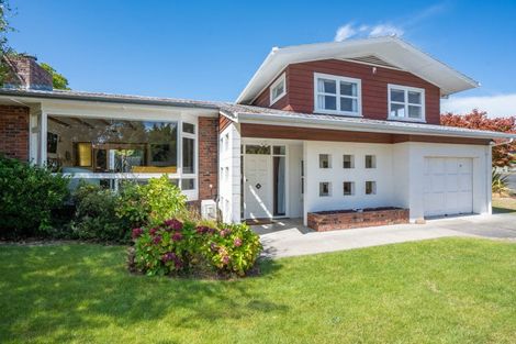 Photo of property in 27 Oregon Drive, Rainbow Point, Taupo, 3330