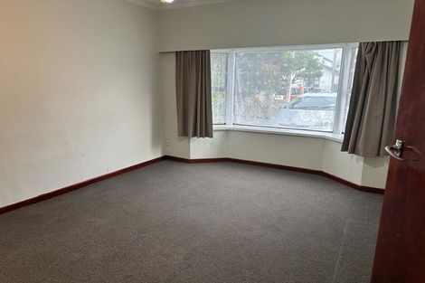 Photo of property in 82 Kauri Street, Miramar, Wellington, 6022
