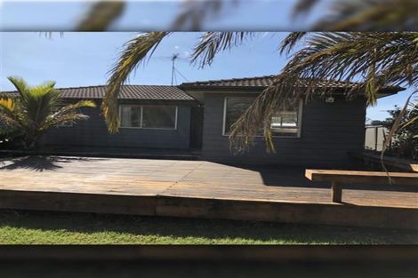 Photo of property in 7 Fiesta Drive, Half Moon Bay, Auckland, 2012