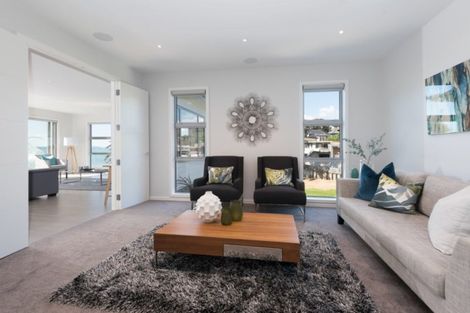 Photo of property in 208 Mellons Bay Road, Mellons Bay, Auckland, 2014