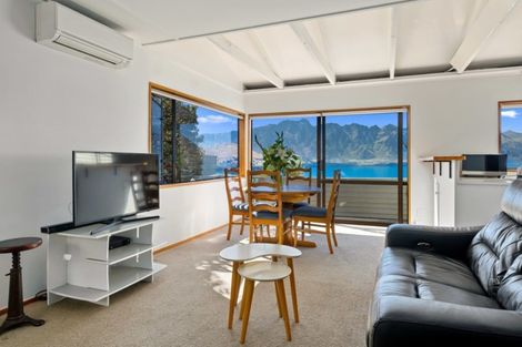 Photo of property in 22a Richards Park Lane, Fernhill, Queenstown, 9300