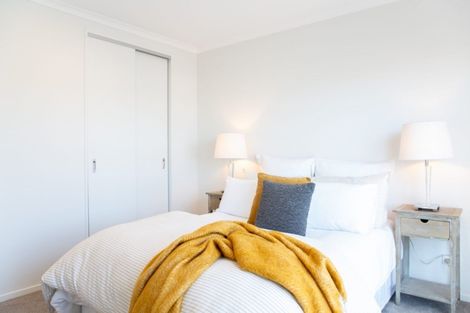 Photo of property in 4 Pepene Avenue, Takanini, 2112