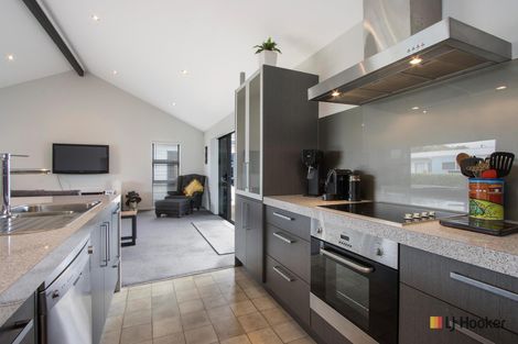 Photo of property in 23 Surfers Avenue, Waihi Beach, 3611