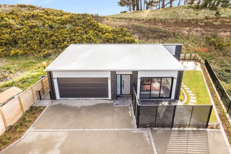 Photo of property in 11 Paul Adams Way, Aotea, Porirua, 5024