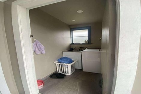 Photo of property in 2 Grosvenor Street, Redwood, Christchurch, 8051