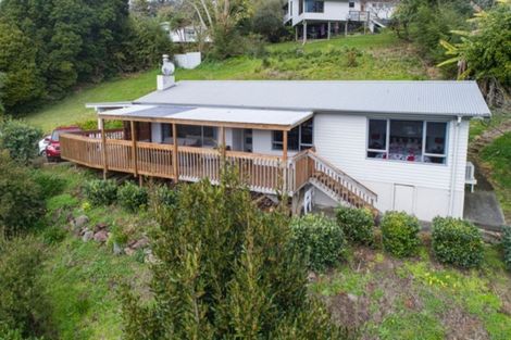 Photo of property in 15 Willow Place, Horahora, Whangarei, 0110