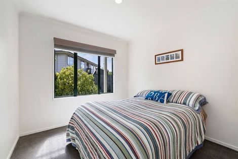 Photo of property in 8b Kuri Place, Wanaka, 9305