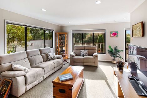 Photo of property in 21b Poplar Grove, Whalers Gate, New Plymouth, 4310