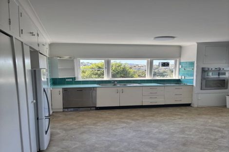 Photo of property in 169 Broderick Road, Johnsonville, Wellington, 6037