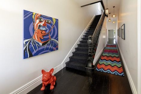 Photo of property in 15 Park Street, Thorndon, Wellington, 6011