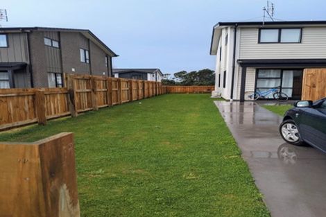 Photo of property in 17 Discovery Place, Marfell, New Plymouth, 4310
