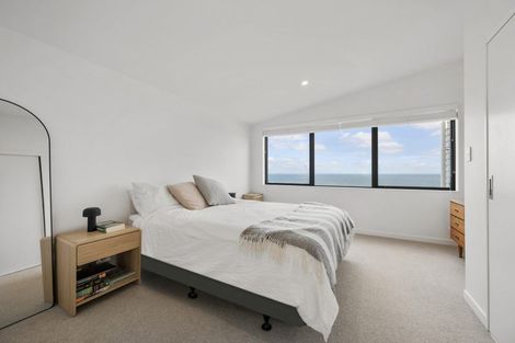 Photo of property in 4/52 High Street, Island Bay, Wellington, 6023