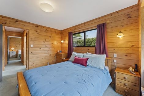 Photo of property in 9 Donegal Grove, Birchville, Upper Hutt, 5018