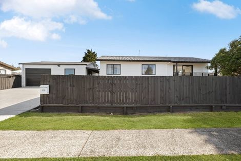 Photo of property in 12 Lloyd Drive, Nawton, Hamilton, 3200