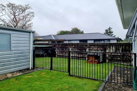 Photo of property in 136a Seaview Road, Westown, New Plymouth, 4310