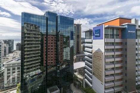 Photo of property in Terrace Tower Apartments, 10a/126 The Terrace, Wellington Central, Wellington, 6011