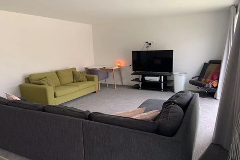 Photo of property in 28 Ladeira Place, Fitzroy, Hamilton, 3206