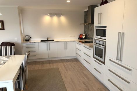 Photo of property in 51 Silver Springs Boulevard, Mosgiel, 9024