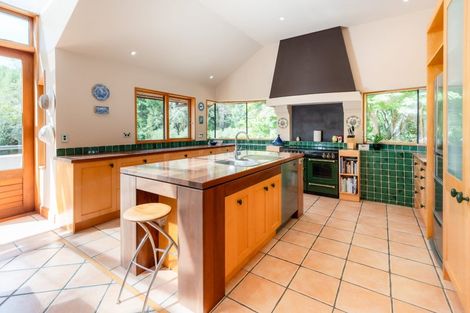 Photo of property in 245 Ngatiawa Road, Reikorangi, Waikanae, 5391