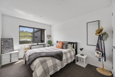 Photo of property in 49 Seafield Road, Eskdale, Napier, 4182