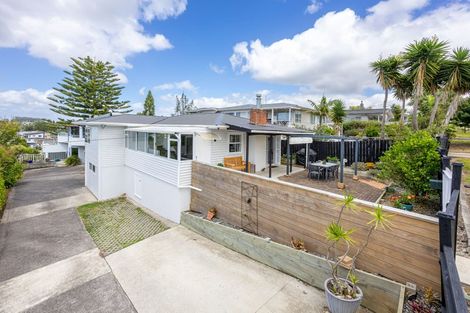 Photo of property in 96 Sunrise Avenue, Mairangi Bay, Auckland, 0630