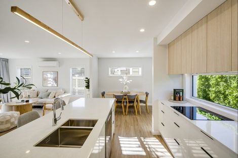 Photo of property in 9a Church Road, Taradale, Napier, 4112