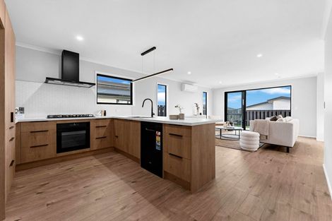 Photo of property in 18 Kotuku Way, Te Kauwhata, 3710