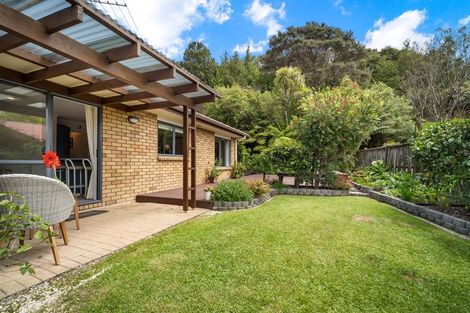 Photo of property in 17 Kate Sheppard Avenue, Torbay, Auckland, 0630