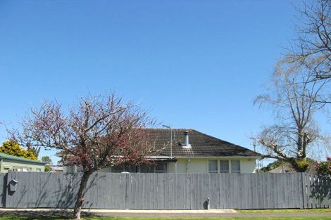 Photo of property in 2 Cobham Crescent, Huntly, 3700