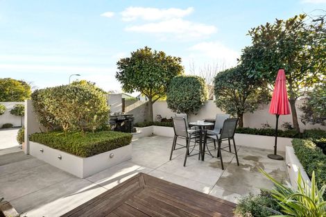 Photo of property in 8 Glen Place, Parklands, Christchurch, 8083