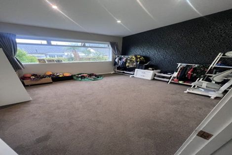 Photo of property in 25 Blakeborough Drive, Forrest Hill, Auckland, 0620