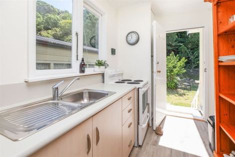 Photo of property in 11 Te Mata Creek Road, Te Mata, Thames, 3575