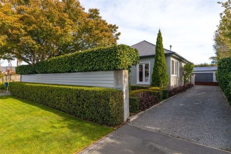Photo of property in 99 Bryndwr Road, Bryndwr, Christchurch, 8052