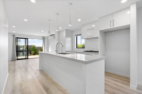 Photo of property in 2 Lords Way, Silverdale, 0932