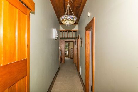 Photo of property in 17 Chamberlain Street, Dannevirke, 4930