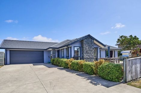 Photo of property in 114 Endeavour Drive, Whitby, Porirua, 5024