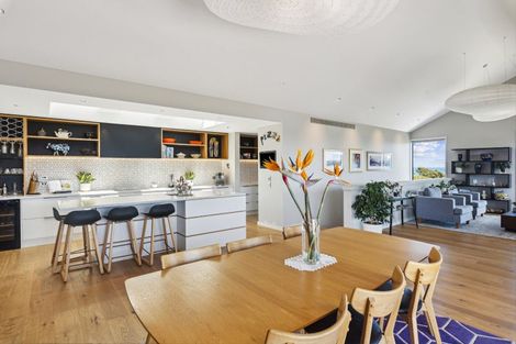 Photo of property in 15 Karekare Road, Raumati South, Paraparaumu, 5032