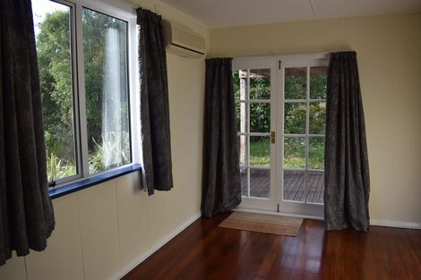 Photo of property in 933 Makomako Road, Pahiatua, 4983