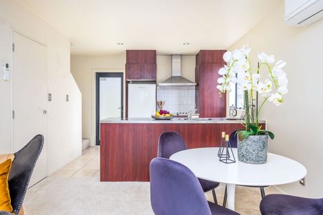 Photo of property in Greenwich Apartments, 26/3 Burton Street, Grafton, Auckland, 1010