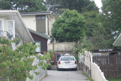 Photo of property in 2/43 Lingfield Street, Glenfield, Auckland, 0629