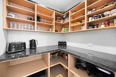 Photo of property in 9 Waikaka Place, Rototuna North, Hamilton, 3210