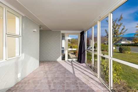 Photo of property in 43 Harris Street, Waimate, 7924