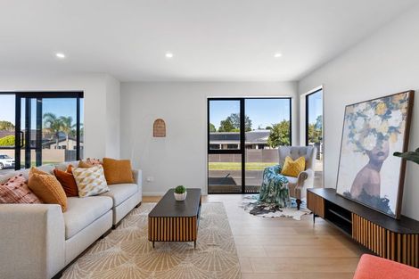 Photo of property in 16a Meadway, Sunnyhills, Auckland, 2010