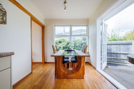 Photo of property in 66 Phillips Street, Sanson, 4817