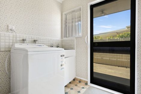 Photo of property in 2/507 Avenue Road West, Hastings, 4122