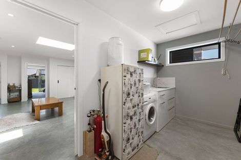 Photo of property in 67 Larch Crescent, Alexandra, 9320