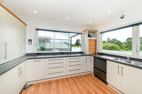 Photo of property in 10 Opawa Place, Terrace End, Palmerston North, 4410
